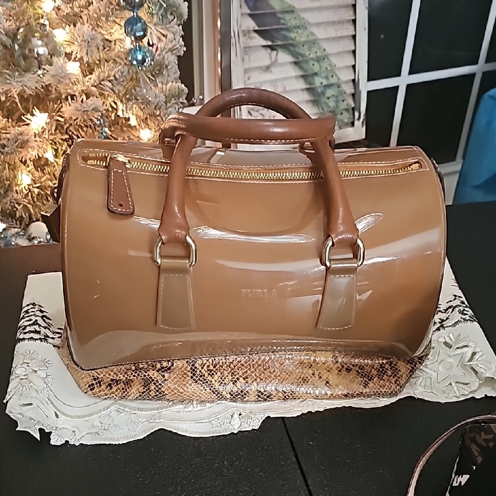 Furla Candy Snake bottome Brown Glossy Handbag with lock and tag - Picture 2 of 6